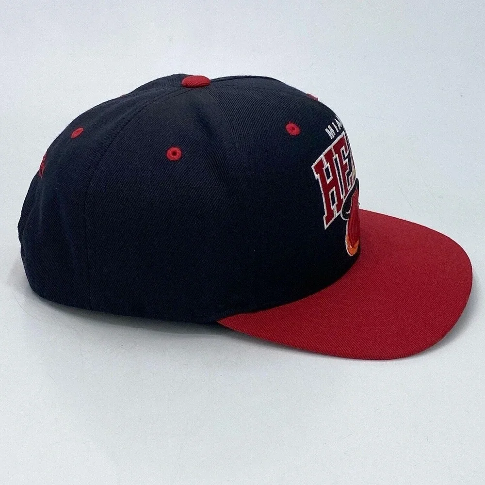 Miami Heat Mitchell & Ness Hardwood Classics Snapback Hat‎ 100% Wool 2-Tone